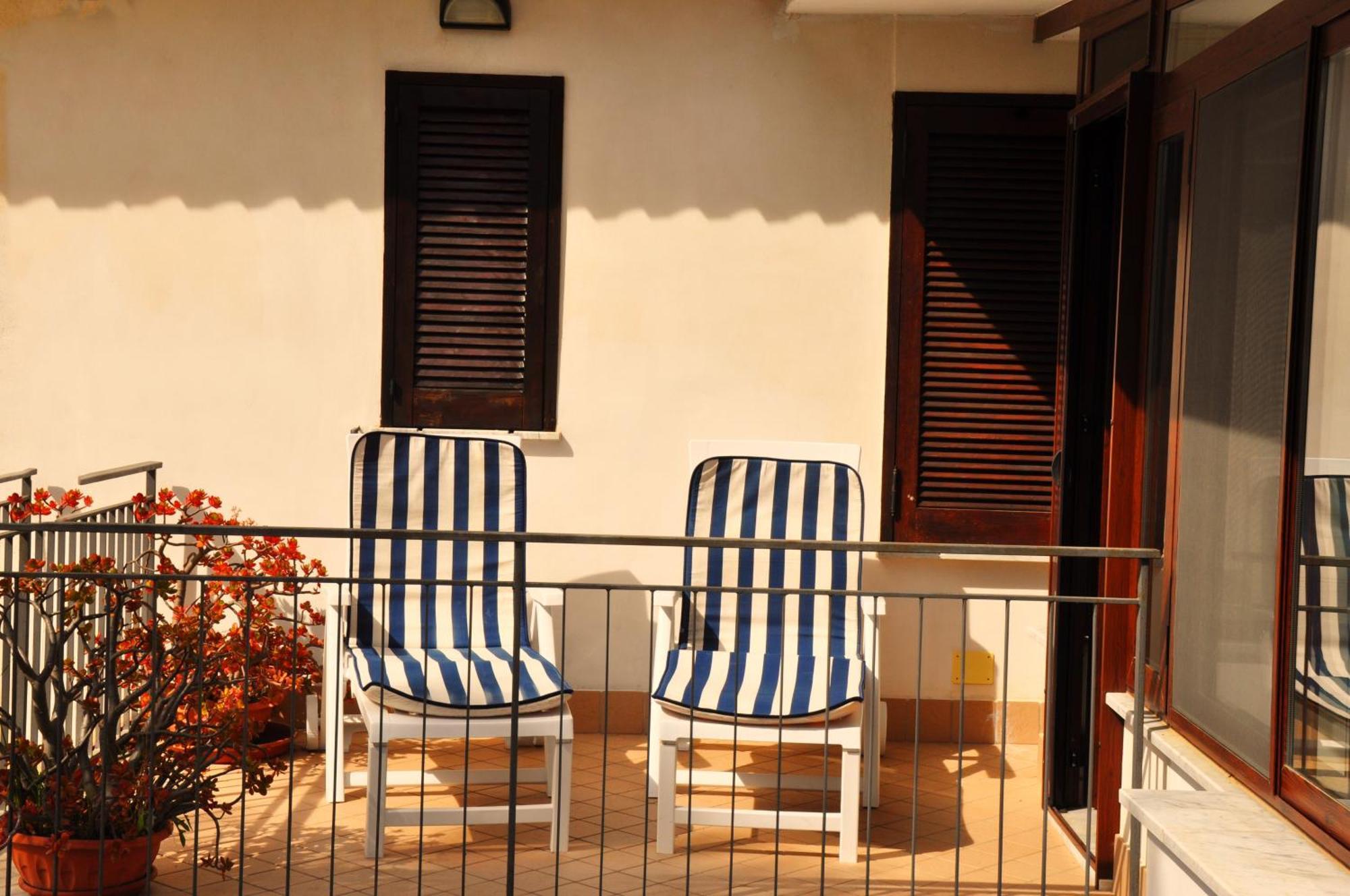 Villa Laura Sea View Apartments Santa Maria di Castellabate Chambre photo
