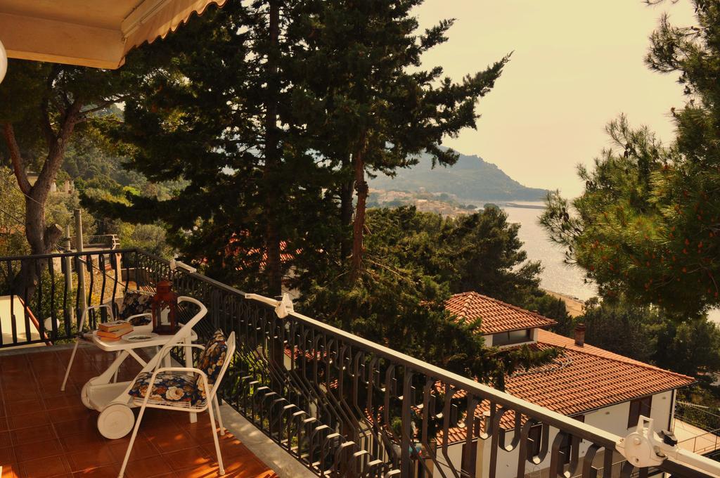 Villa Laura Sea View Apartments Santa Maria di Castellabate Extérieur photo