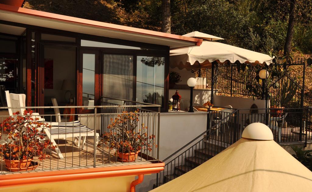 Villa Laura Sea View Apartments Santa Maria di Castellabate Extérieur photo